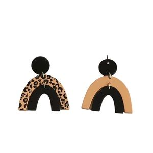 Tan Leopard/Mixed Print Earrings